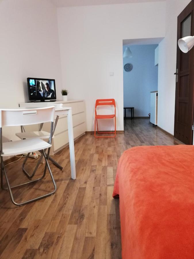 Studio Wiola Centrum كاتوفيتسه المظهر الخارجي الصورة